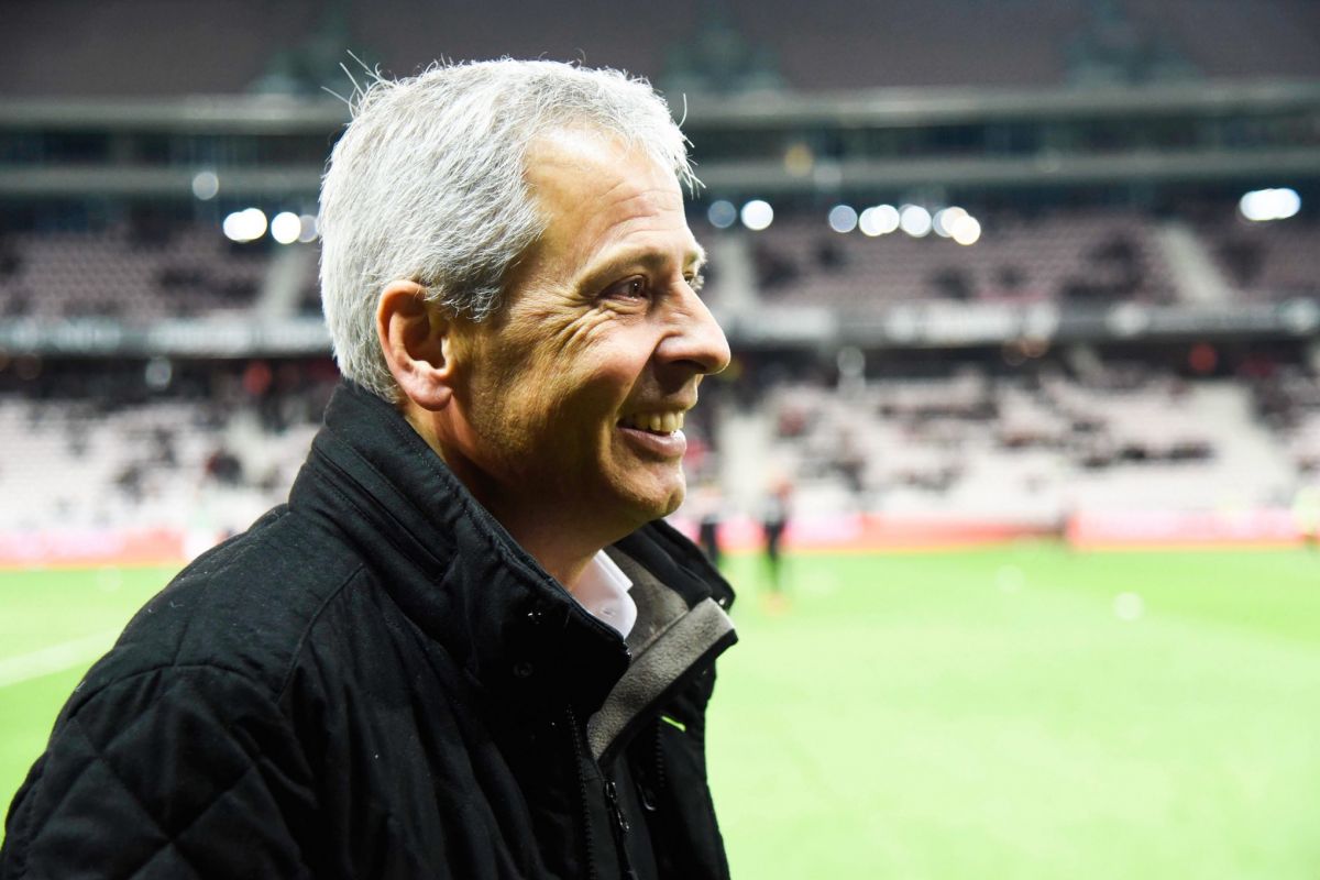 رسمی؛ سرمربی باتجربه اسبق دورتموند بازنشسته شد