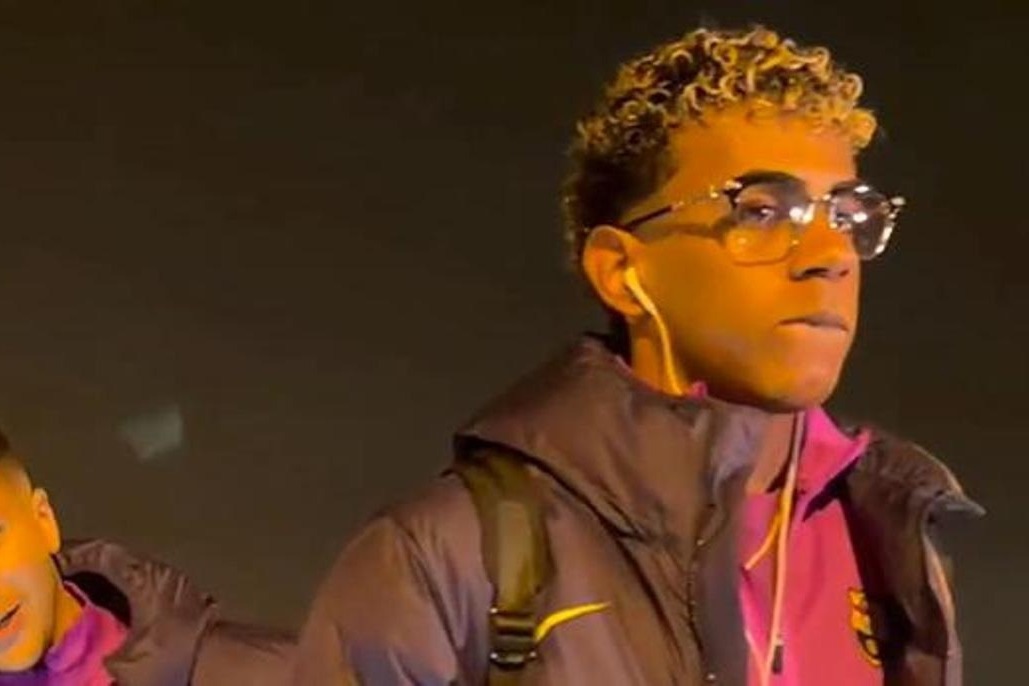 عکس؛ لامین یامال با ظاهر جدید در ویارئال