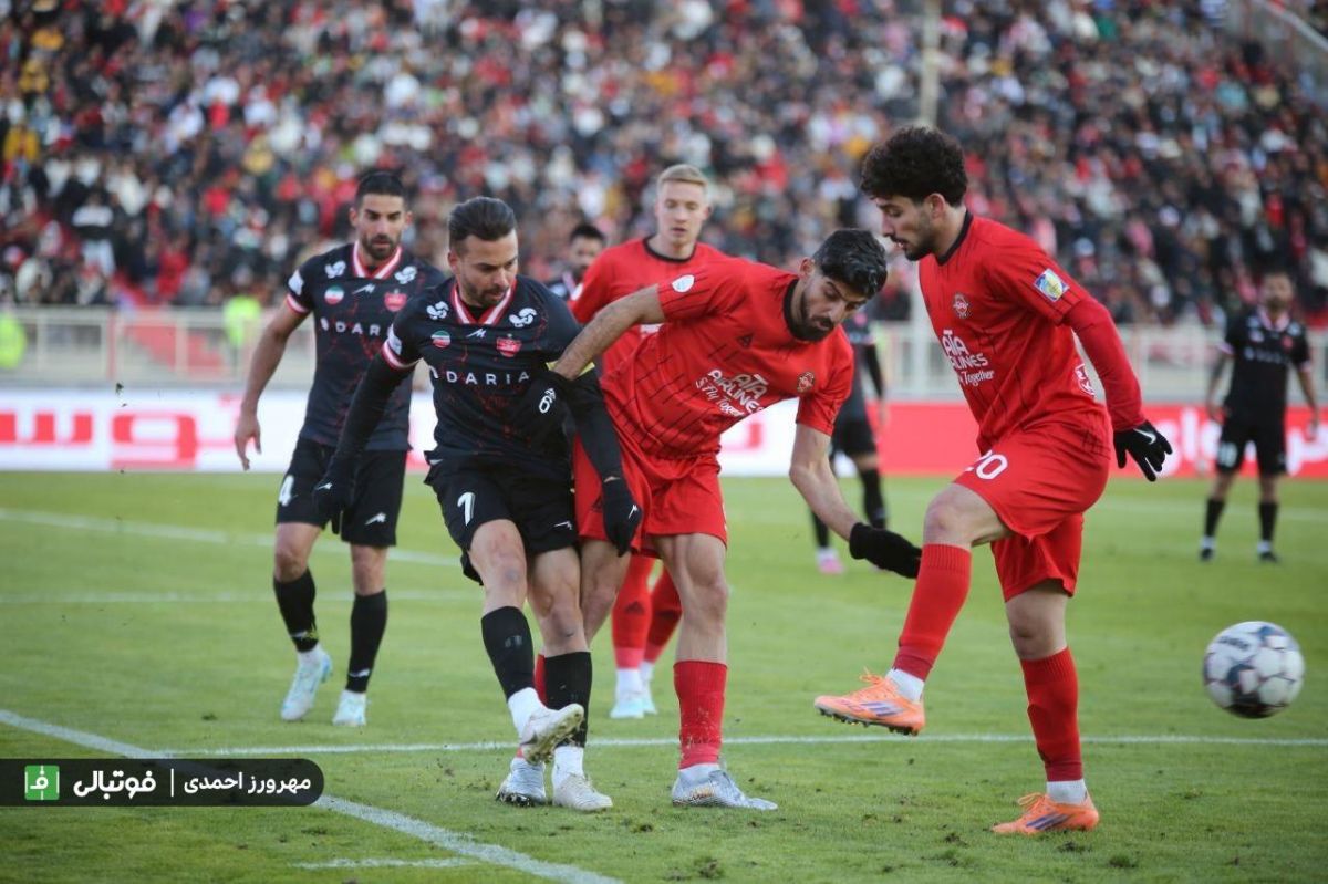 پرسپولیس، ترکیب تراکتور را تغییر می‌دهد!