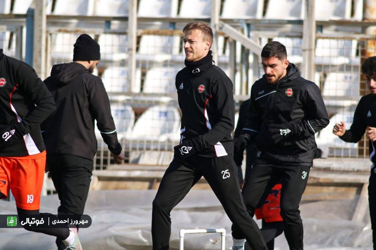 مهاجم تراکتور و سرماخوردگی پردردسر!