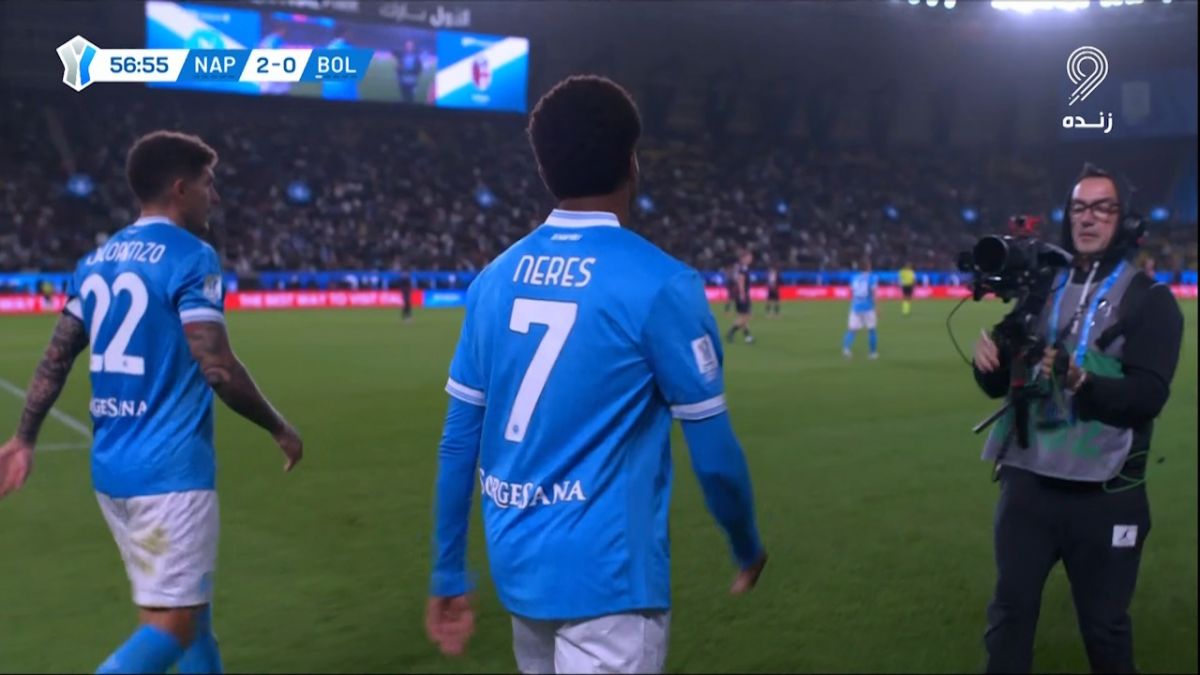 گل دوم ناپولی به بولونیا (دبل داوید نرس)