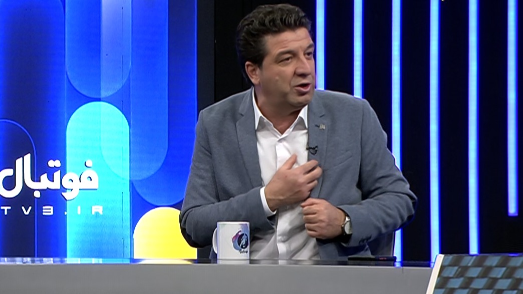 اسماعیل حلالی: دوست داشتن بوسیدن لوگو نیست، دوست داشتن یعنی ما که بدون پول و با مصدومیت بازی می کردیم