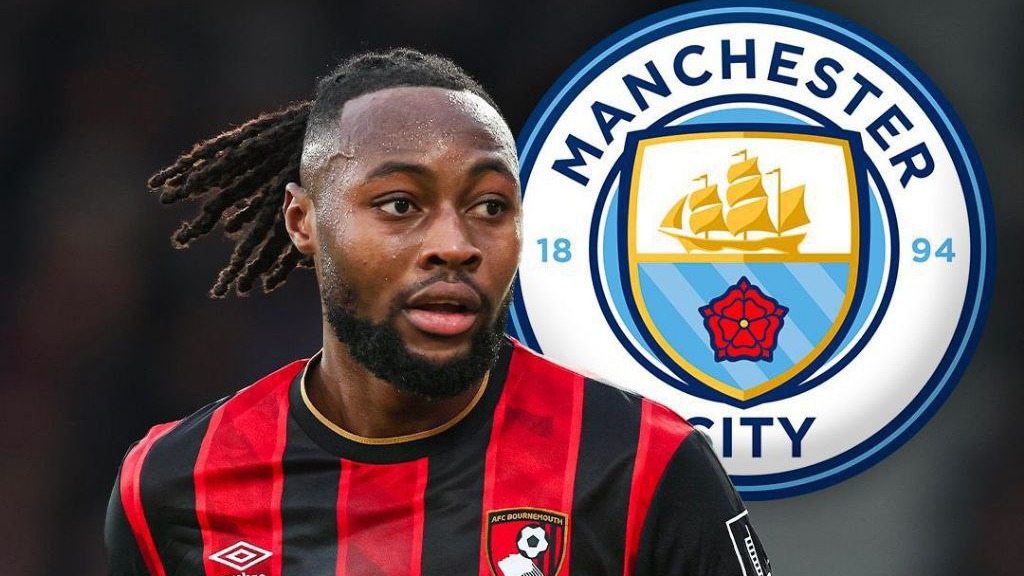 تصمیم نهایی؛ این ستاره منچسترسیتی را انتخاب کرد!