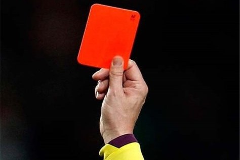 دو داور از قضاوت در فوتبال استان تهران محروم شدند