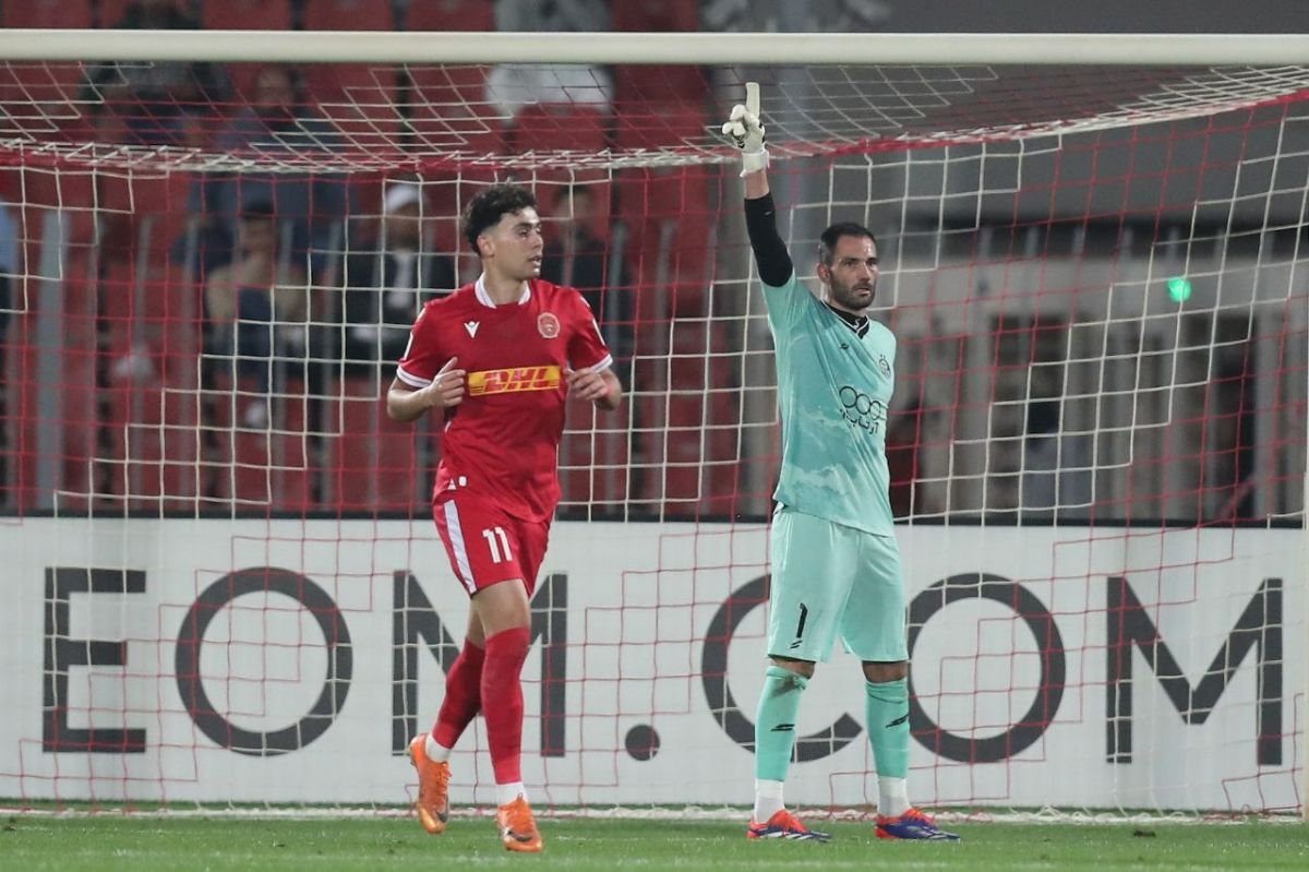 چهارمین کلین شیت مهم دروازه‌بان استقلال مقابل یک تیم قرمزپوش!