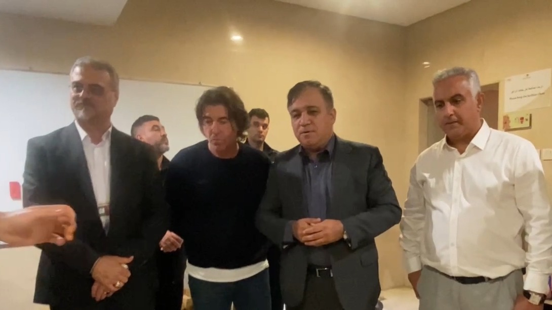 صحبت های تاجرنیا با بازیکنان استقلال در رختکن پس از صعود به دور حذفی لیگ قهرمانان آسیا