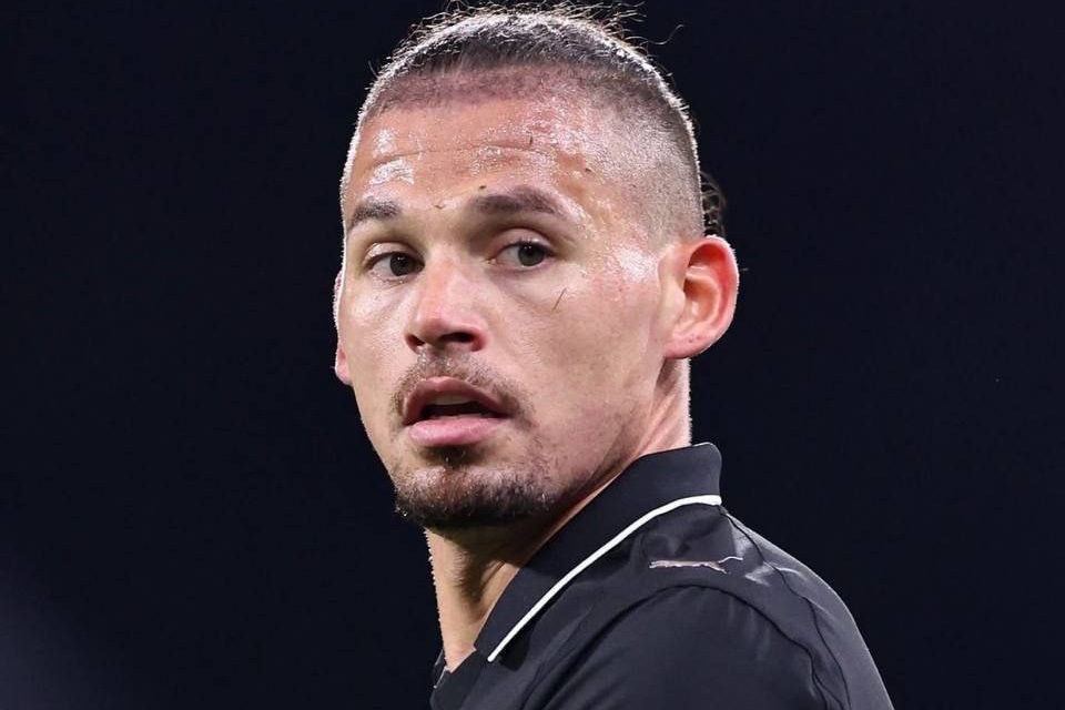 خروج کالوین فیلیپس از برنامه‌های گواردیولا