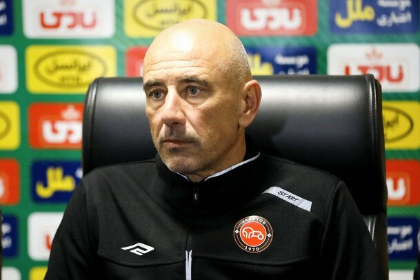 مربی تراکتور: شمس‌آذر حریف بسیار قابل احترامی بود