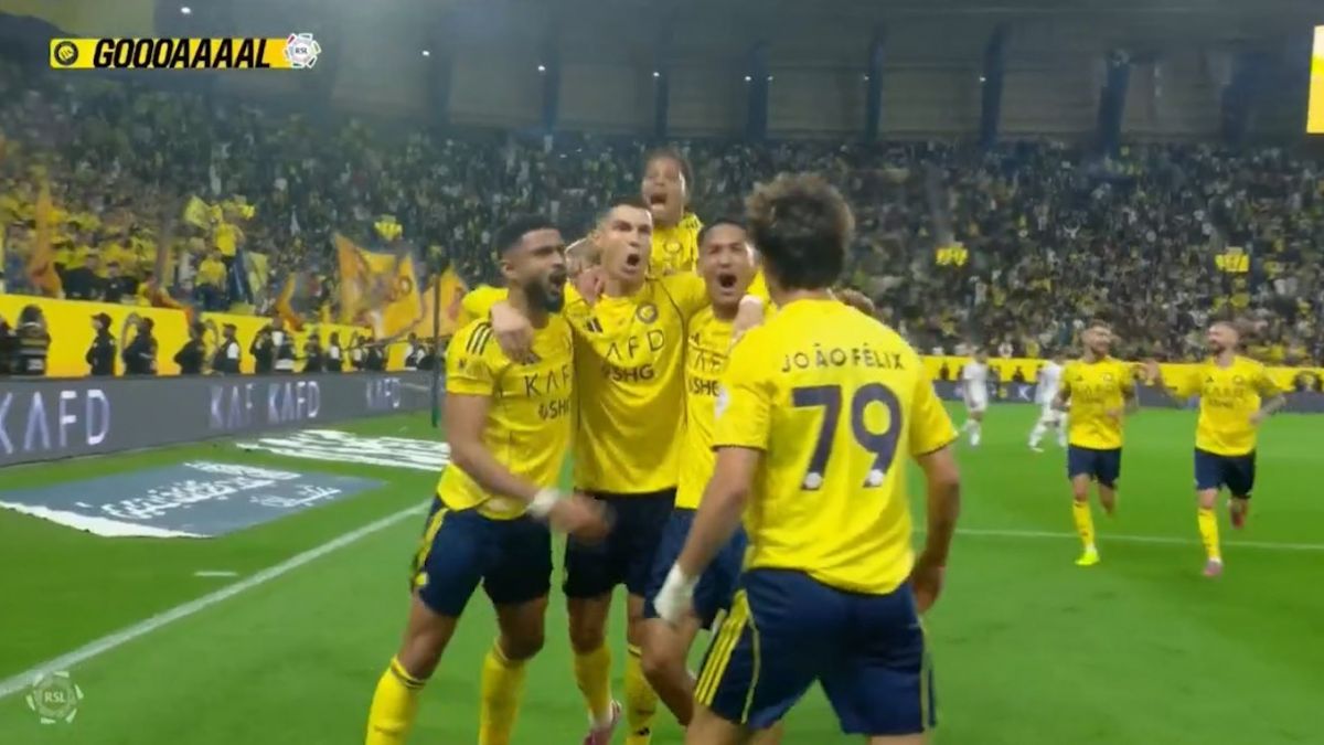 گل اول النصر به الاخدود (کریستیانو رونالدو)