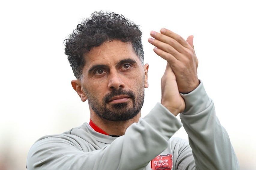 کاپیتان پرسپولیس در رخت دامادی؛ عروسی به کوچه عالیشاه آمد (ویدیو)