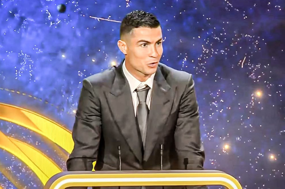 رونالدو و دریافت جایزه بهترین بازیکن خاورمیانه؛ پیش به سوی 1000 گل