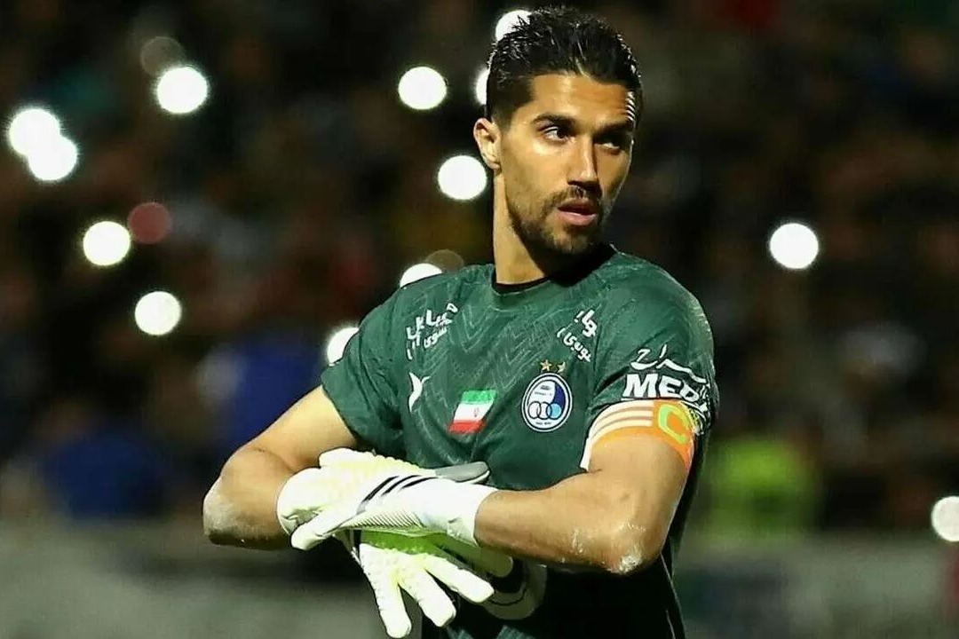 مدافع گل‌گهر: آن‌ها زیرآب حسینی را هم در استقلال زدند!