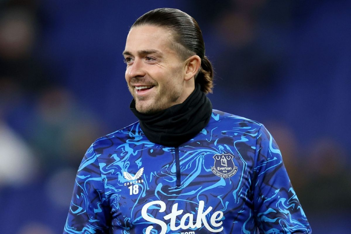 گریلیش دو بازیکن منچستریونایتد را به اورتون می‌کشاند؟