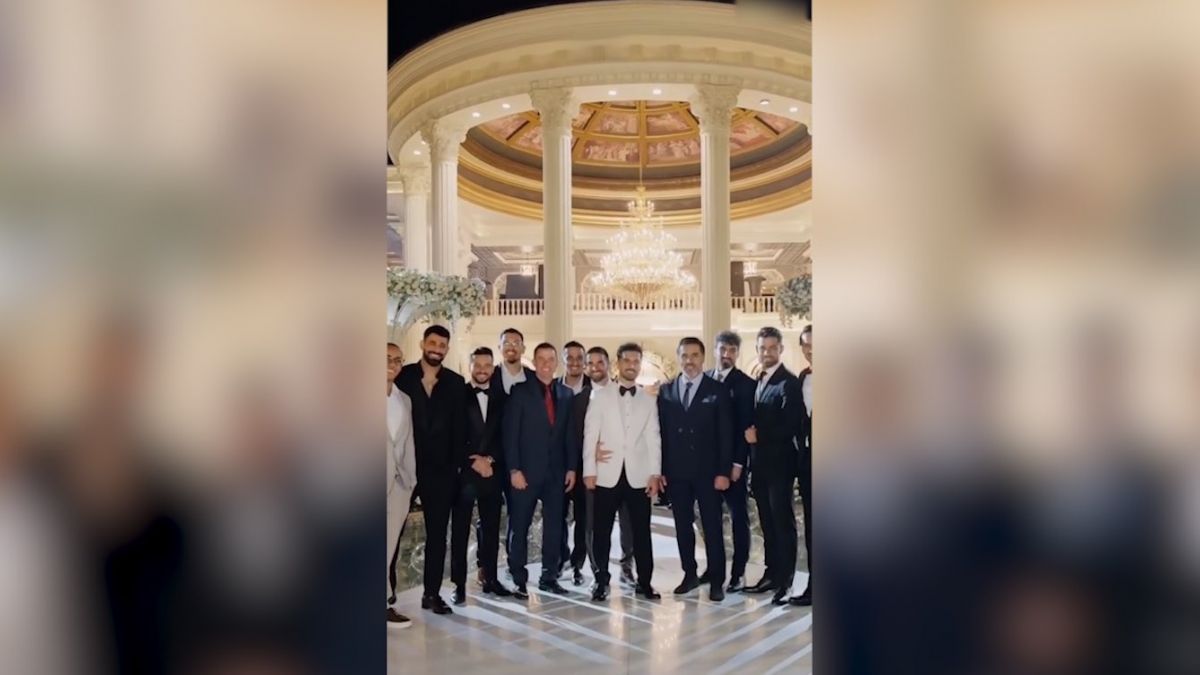 لحظاتی از  جشن عروسی امید عالیشاه همراه با بازیکنان پرسپولیس