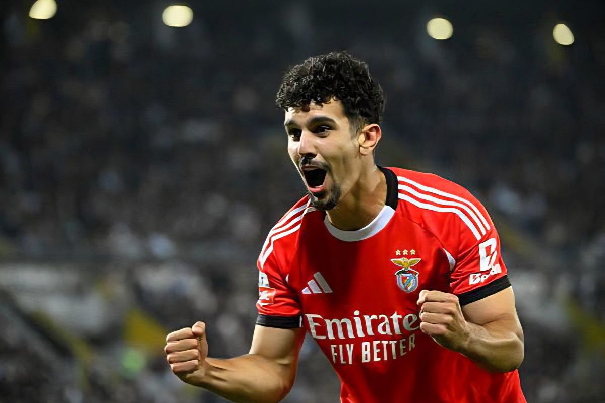 ستاره خط دفاعی بنفیکا در رادار بارسلونا