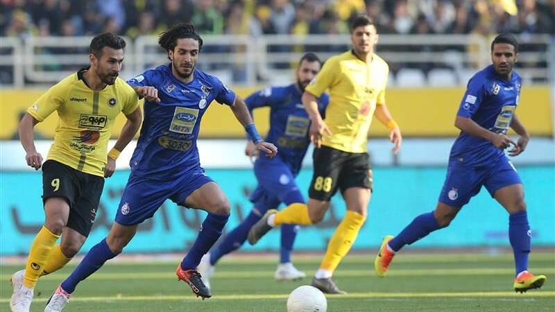 بازی های منتخب استقلال و سپاهان در ورزشگاه نقش جهان