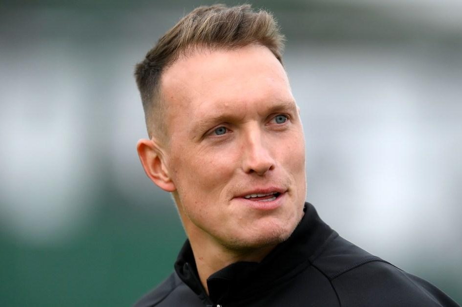 سخت ترین حریفی که فیل جونز تا به حال روبهرویش قرار گرفته