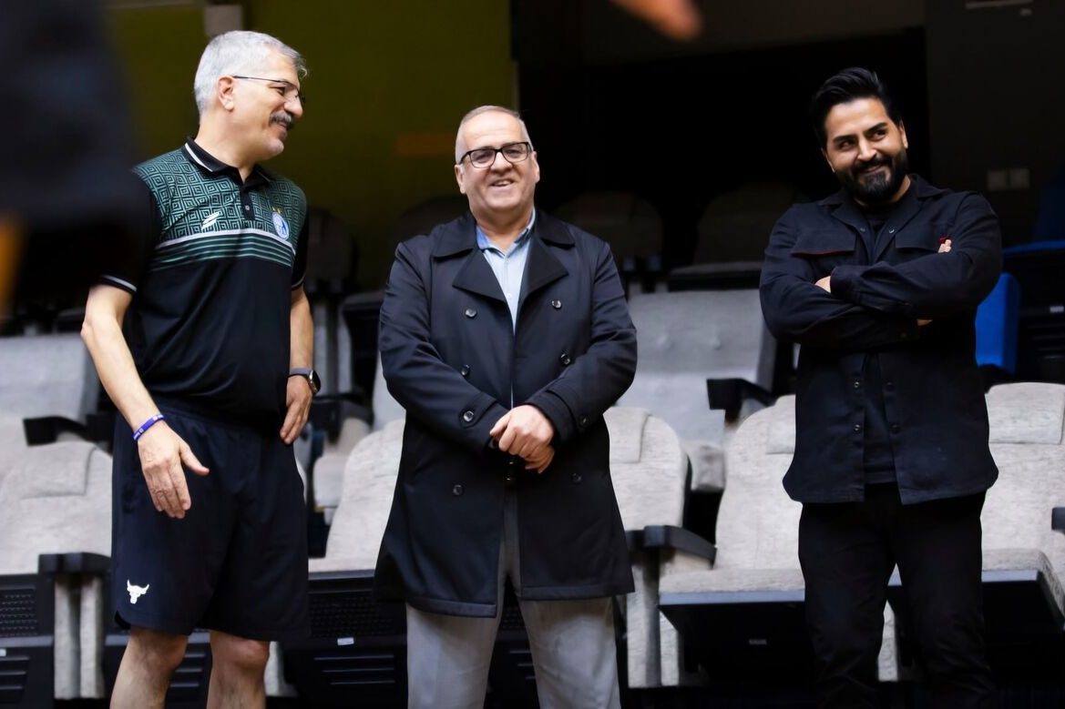 سرمربی بسکتبال استقلال: کمیته داوران جوابگو باشد