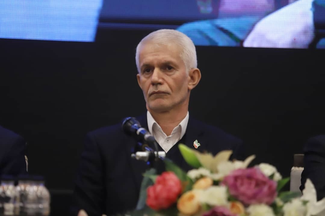 اسبقیان: حضور در اردوی تیم ملی یعنی رئیس‌جمهور مردمی است