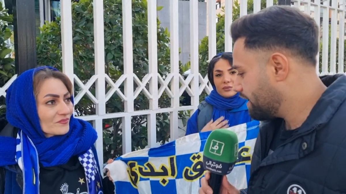 بانوی استقلالی: رامین رضاییان پرحاشیه است اما امیدوارم بماند، پرچم که می بینید 22 سال همراه من است