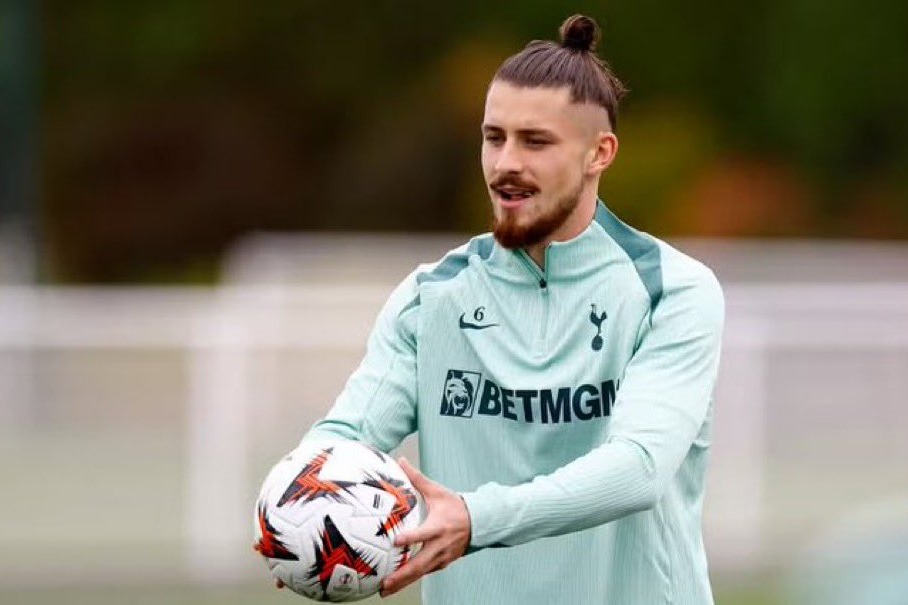 مدافع تاتنهام در رادار ایتالیاییها