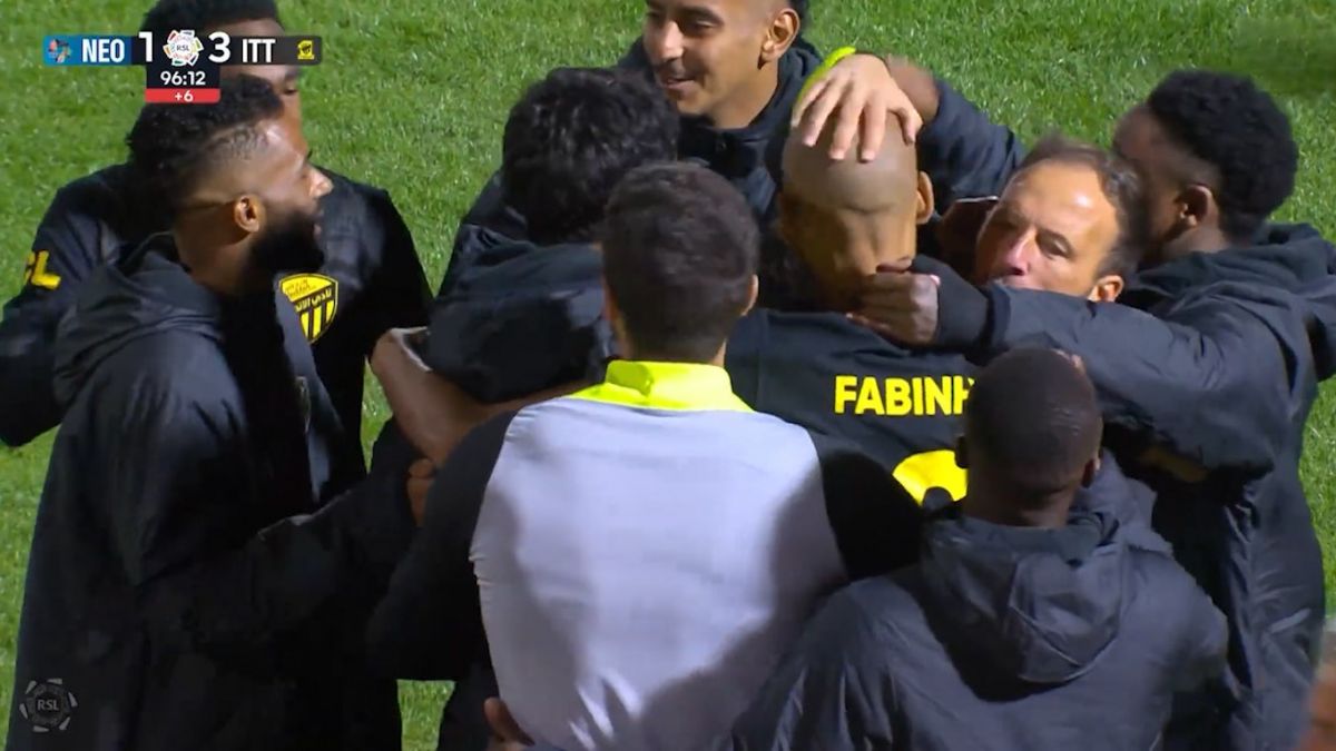 گل سوم الاتحاد به نئوم (القمدی)