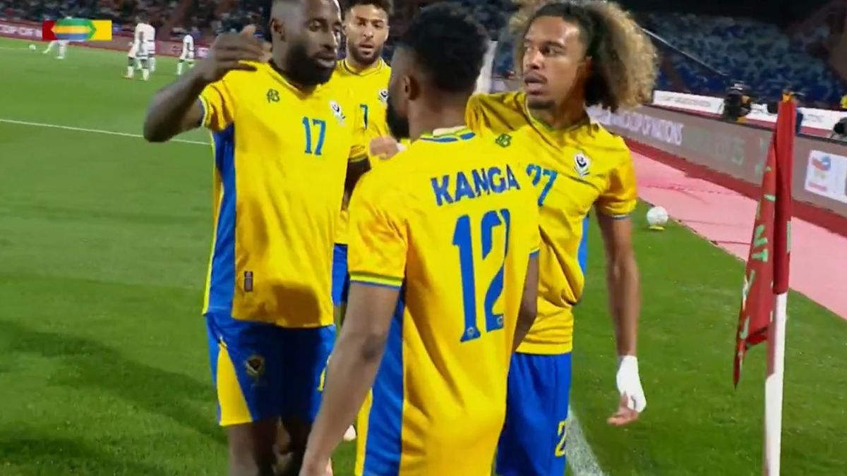 گل اول گابن به ساحل عاج (کانگا)