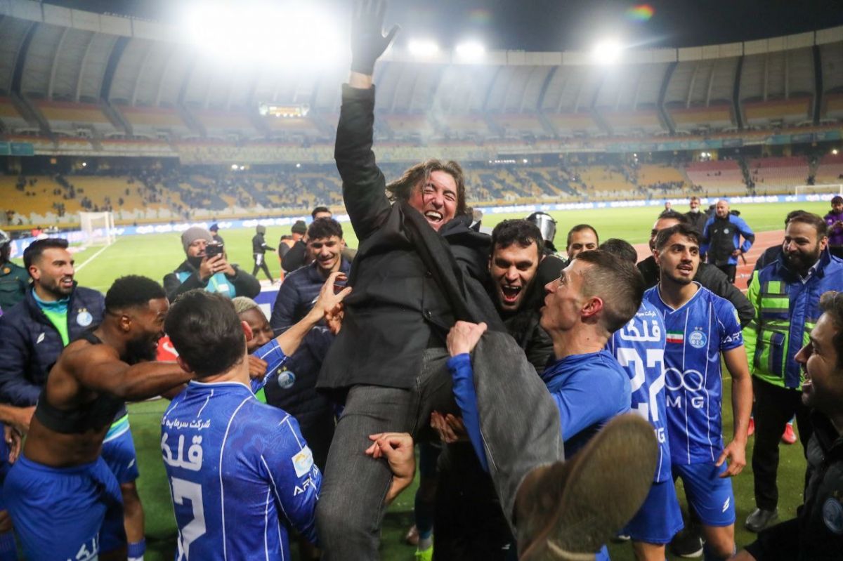 شک ساپینتو به ۳ بازیکن استقلال؛ مهره‌های سرمربی اسبق!