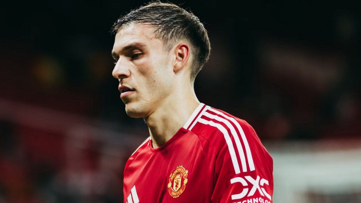 هافبک اروگوئهای منچستریونایتد هدف اول گالاتاسرای