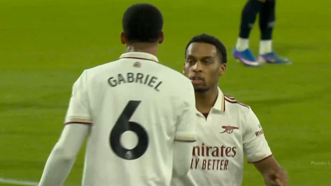 گل اول آرسنال به بورنموث (گابریل)