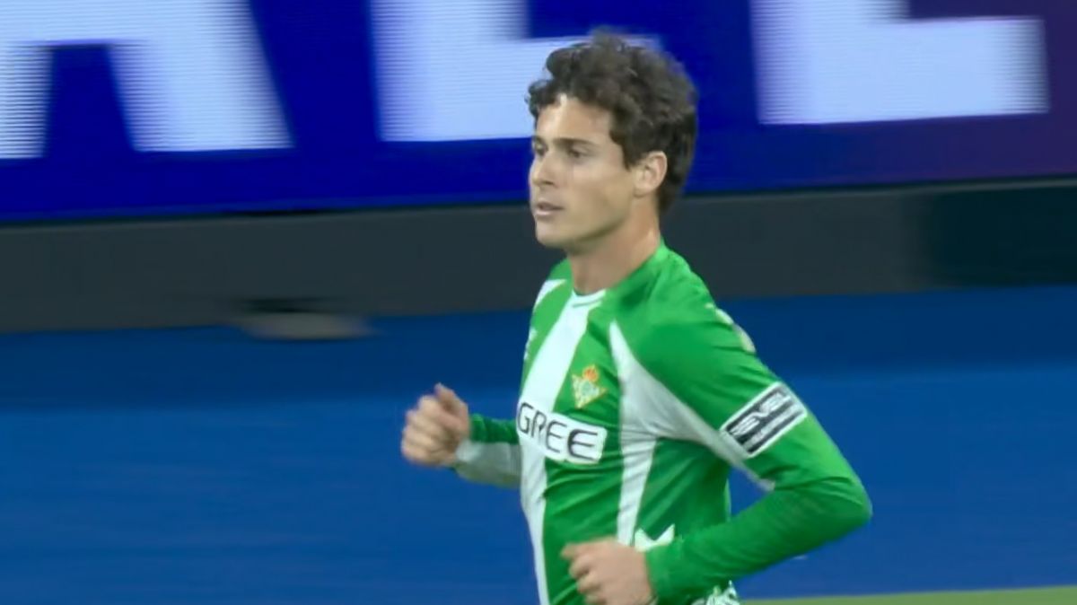 تیر دروازه مانع سوپرگل ریکلمه مقابل رئال مادرید شد