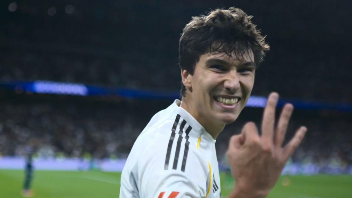 گل چهارم رئال مادرید به رئال بتیس (هت تریک و سوپرگل گونزالو گارسیا)