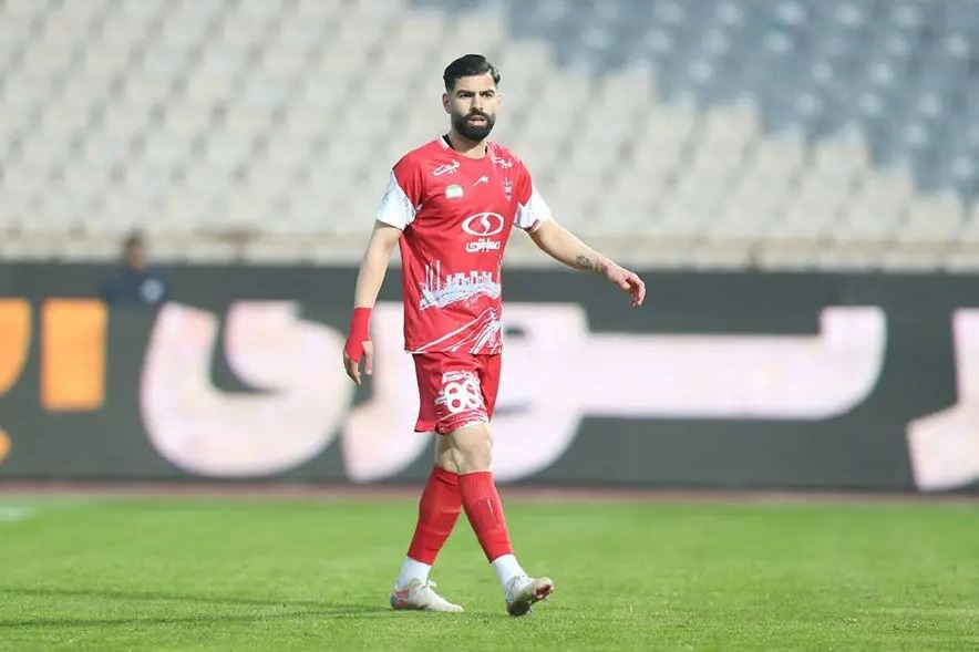 هافبک پرسپولیس یک قدم تا مسی شدن