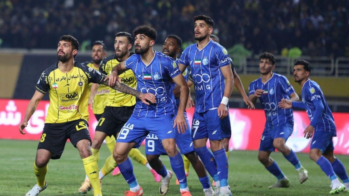 گلهای بعد از دقیقه 90 بازیهای استقلال و سپاهان