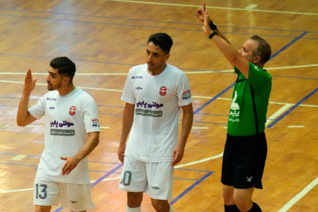 حواشی جنجالی دربی اصفهان؛ از عذرخواهی فوتسالیست جوان تا محرومیت شبانه