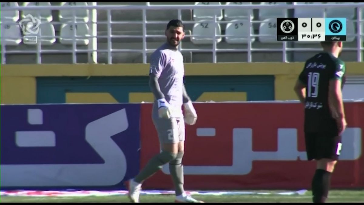 مهار تماشایی نوشی صوفیانی مقابل پیکان