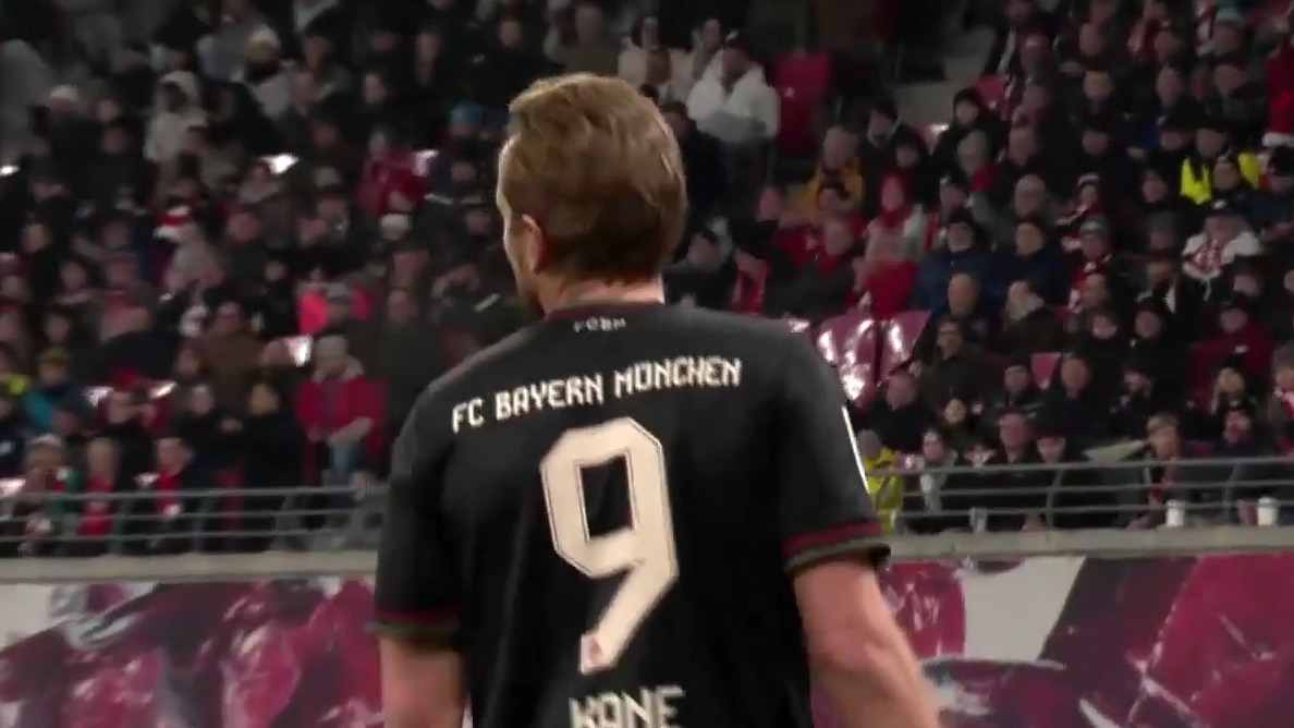 خلاصه بازی آربی لایپزیش ۱-۵ بایرن مونیخ