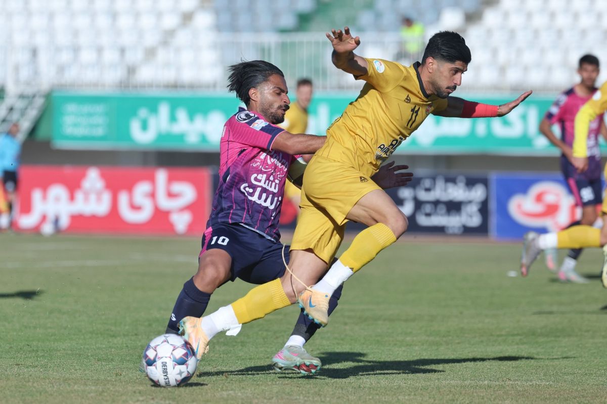 طلسم تیره 100+ روزه، فانوس به دست آلومینیوم داد!