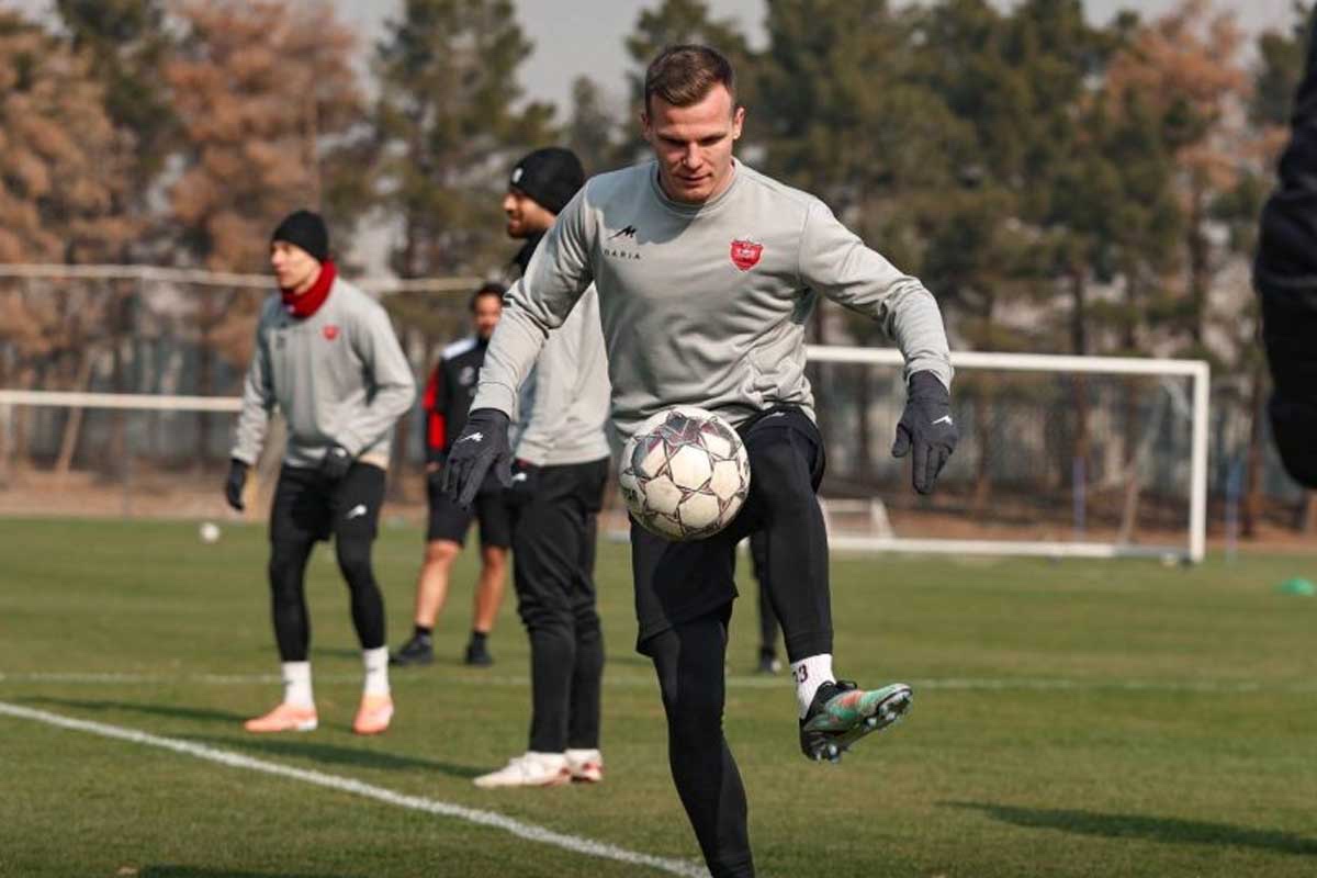 دنیل گرا: هدفم قهرمانی با پرسپولیس است!