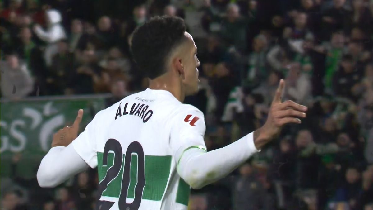 گل اول الچه به بارسلونا (رودریگز)