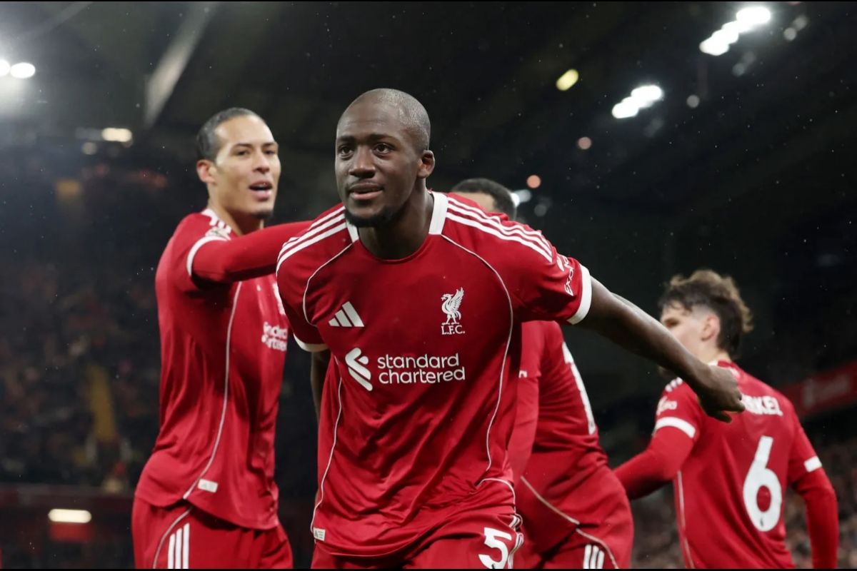 شب احساسی کوناته در آنفیلد پس از بازگشت تلخ و پیروزی لیورپول