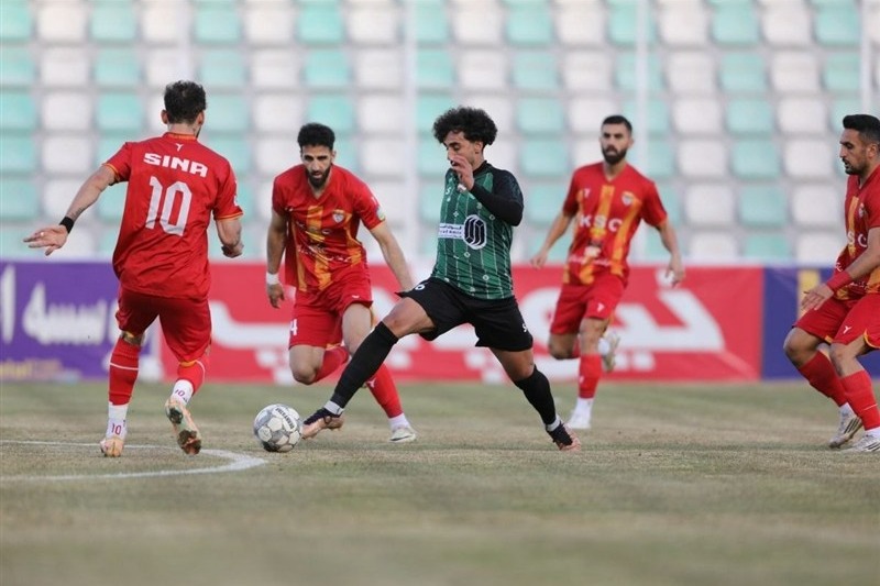 عبور ذوب آهن از استقلال و همسایگی 3 تیم پس از بازی‌های امروز