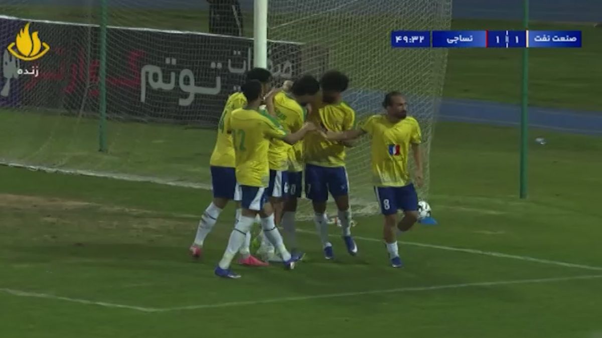 گل دوم صنعت نفت آبادان به نساجی (دبل طالب ریکانی - پنالتی)