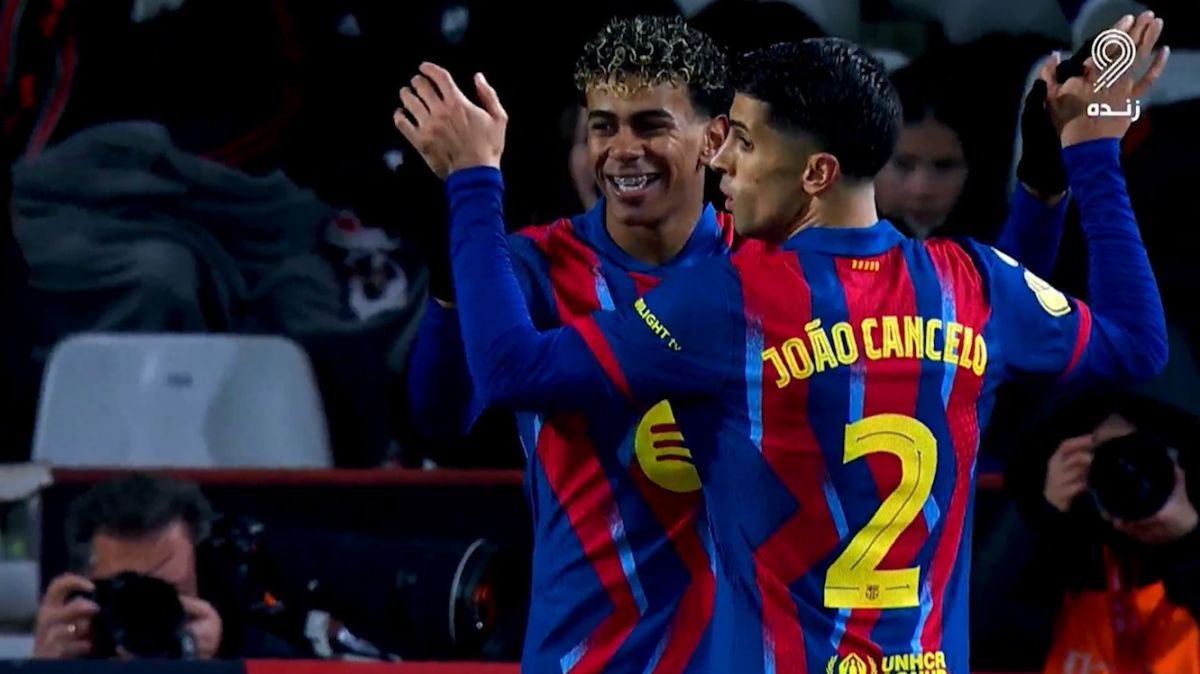 گل اول بارسلونا به آلباسته (لامین یامال)