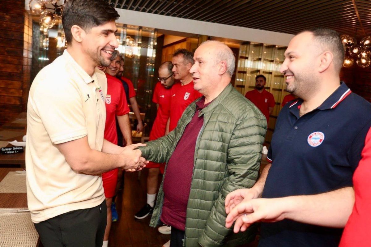 دیدار صمیمانه رئیس فدراسیون با ملی‌پوشان فوتسال در اندونزی