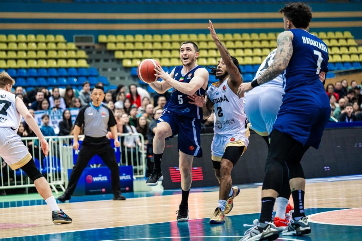 تقابل شهرداری گرگان و الوحده سوریه در دیدار برگشت سوپر لیگ غرب آسیا