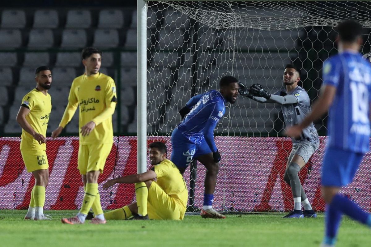 3 گل به موقع؛ گل‌هایی برای فرار از انتقاد