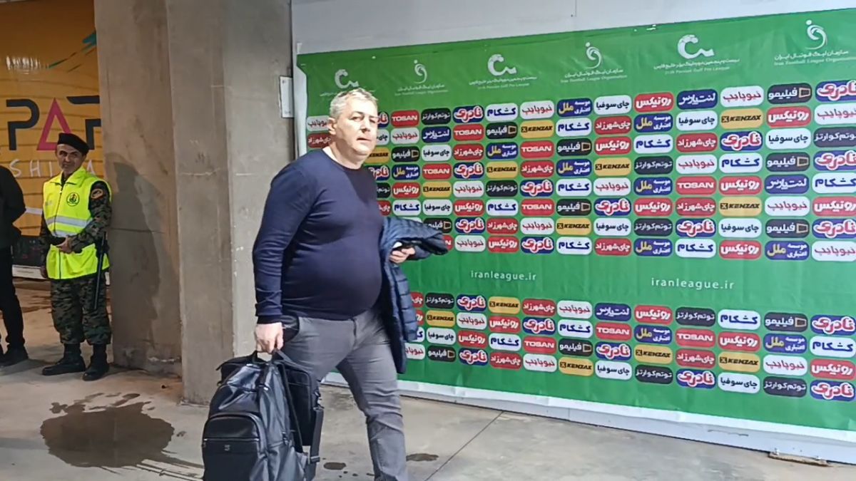 اعضای دو تیم فجر و تراکتور حاضر به انجام مصاحبه نشدند