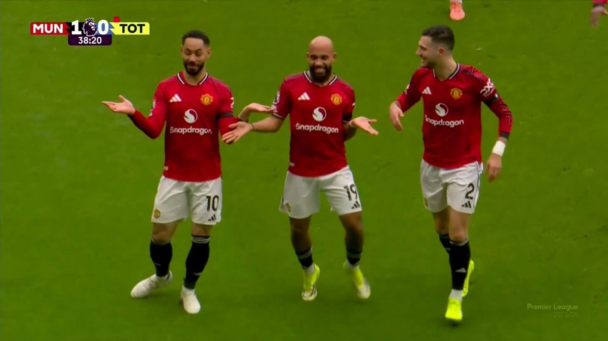 گل اول منچستریونایتد به تاتنهام (برایان امبئومو)