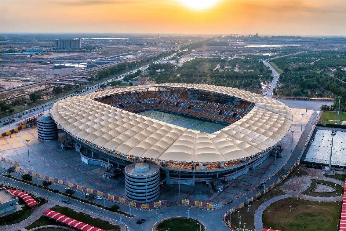 فولادآرنا میزبان استقلال خوزستان شد